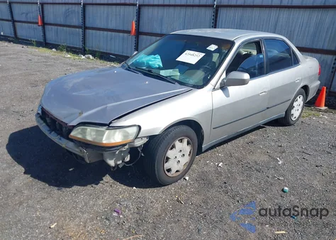 1999 Honda Accord Lx z USA, uszkodzony, nr VIN JHMCG5640XC041901